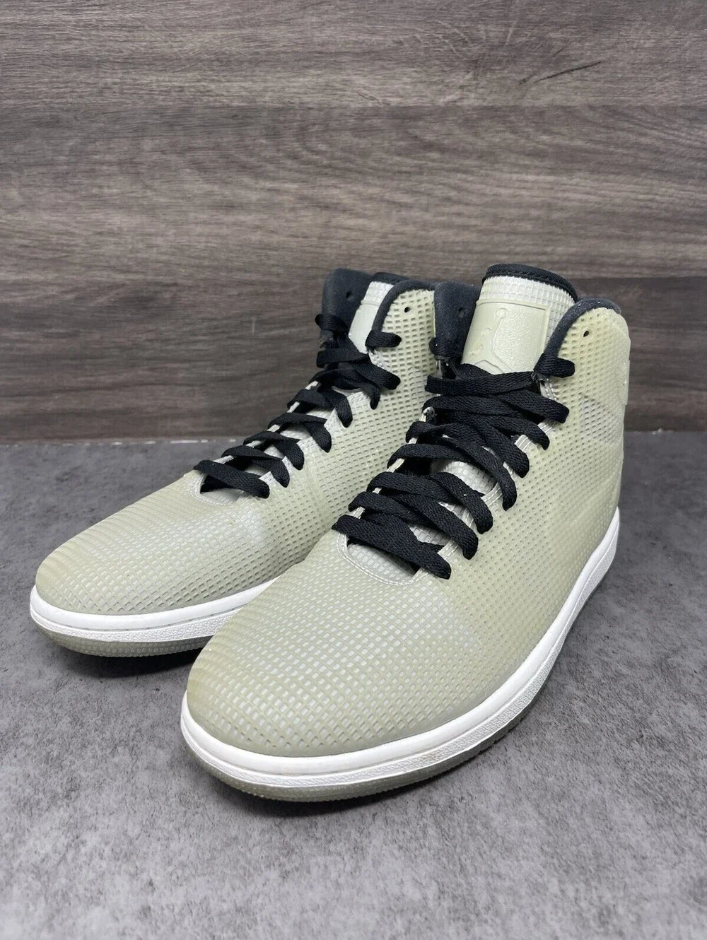 Air Jordan 1 Retro 4Lab1 Glow Reflect Silver Lot 677690-355 Size 8 Sneakers Men